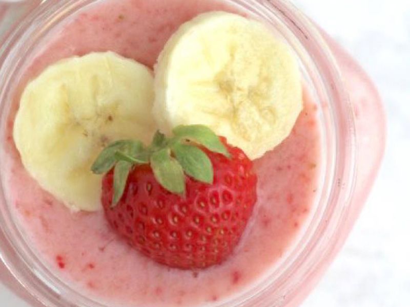 Banana With Strawberry Smoothie
