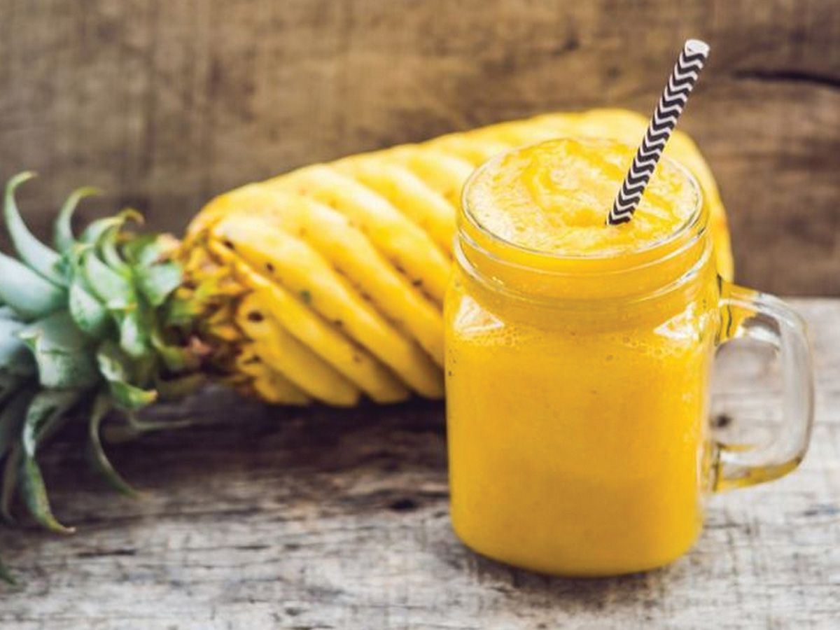 Pineapple smoothie