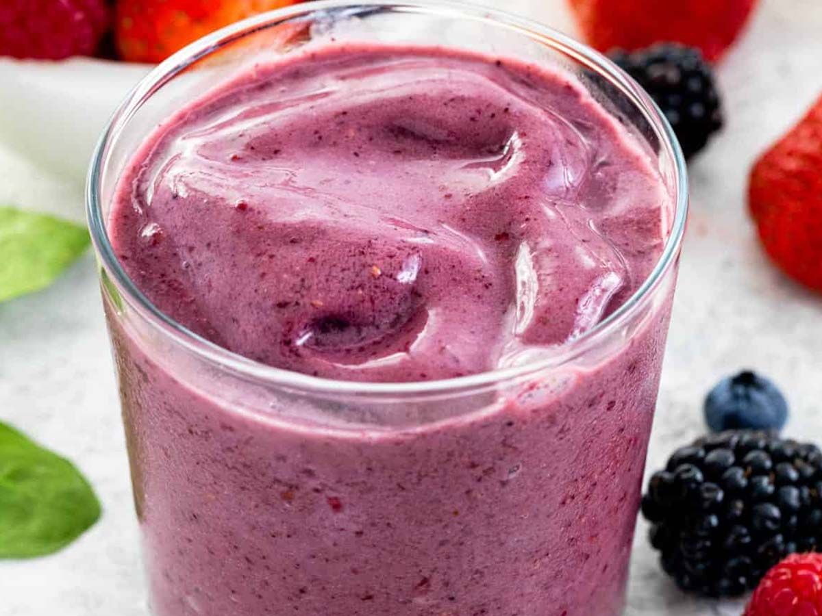 blueberry smoothie