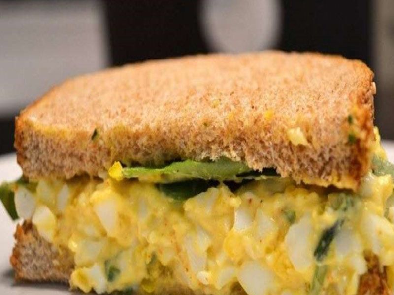 French Fries With Omelette Sandwich