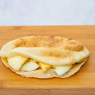 ساندويتش بيض عادي