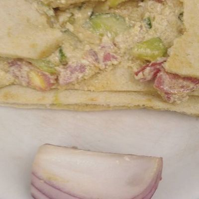 Quraish Cheese sandwich from Baladna