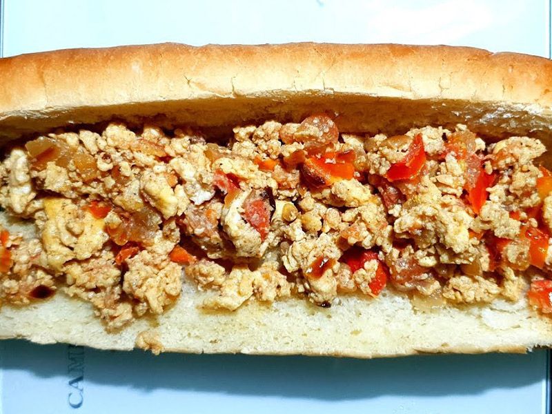 Quraish Cheese With Eggs Sandwich
