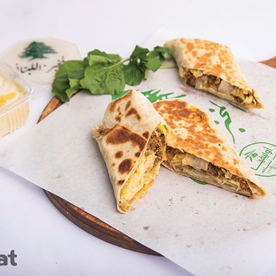 ساندويش سجق وجبنة (جديد)