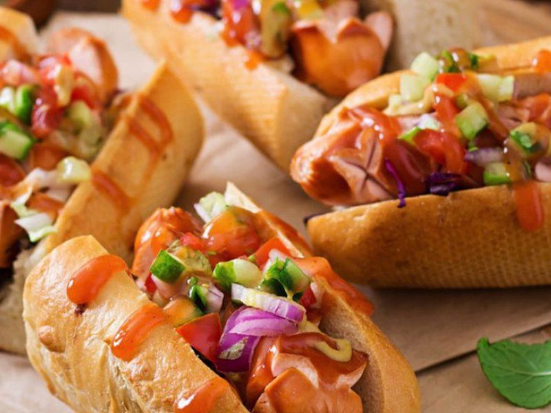 Oriental Sausage With Mixture Sandwich