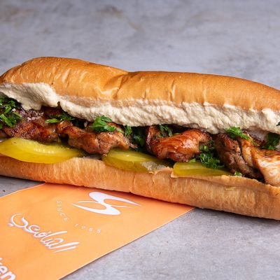 Large Shish Tawook Sandwich