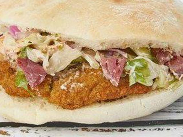 Taamia with Mozzarella Cheese Sandwich