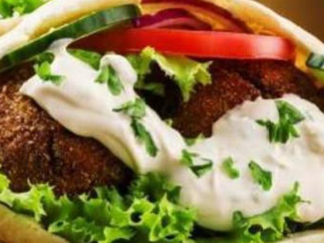 Taamia on Potatoes Sandwich