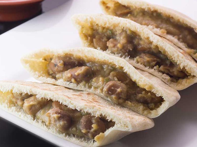 Foul With Olive Oil Sandwich