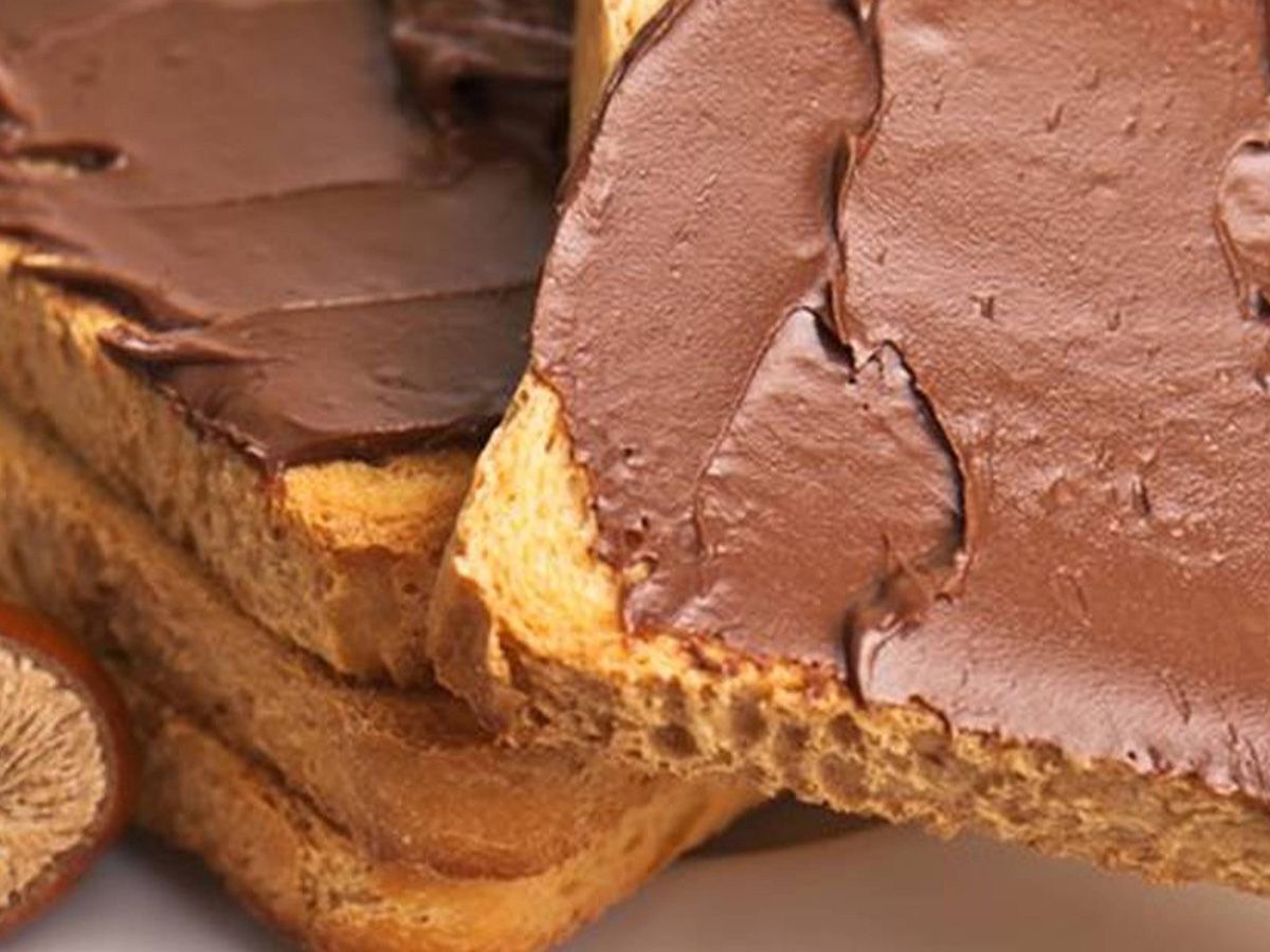 Nutella Oreo sandwich