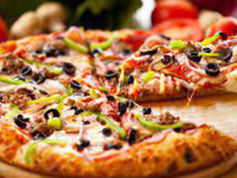 super supreme Italian pizza