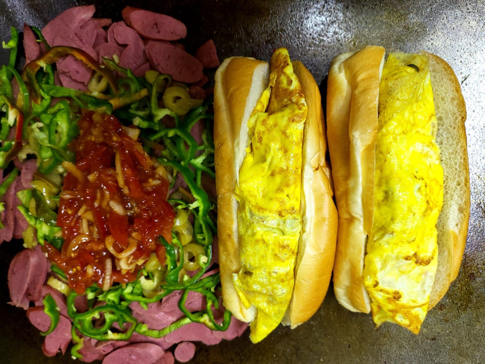 Milano Hot Dog sandwich