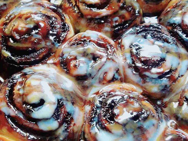 Cinnabon Piece