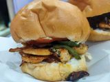 Bun shawarma uncle Darwish
