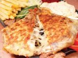 Extra shawarma with mushroom and mozzarella cheese meal