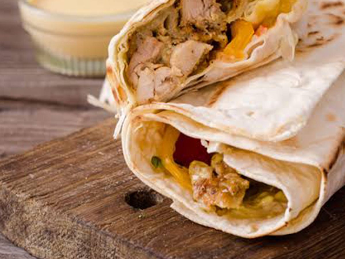 Chicken Shawerma Saroukh With Cheese
