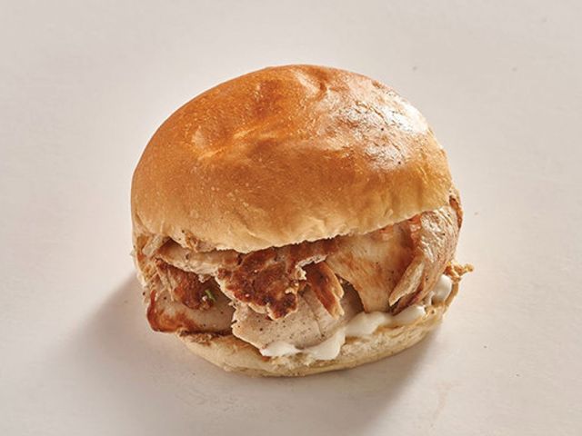 Bun chicken shawarma