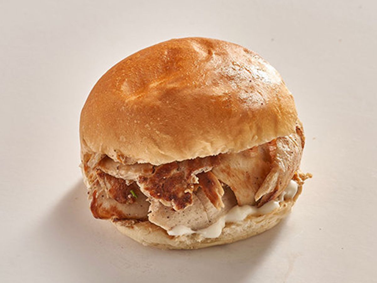 Bun Bread Egyptian shawarma sandwich