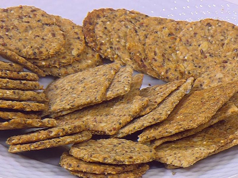 Hard Brown Slices With Oats