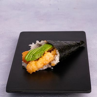 shrimp tempura temaki