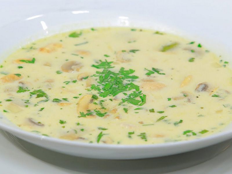 Cream Mushroom And Chicken Soup