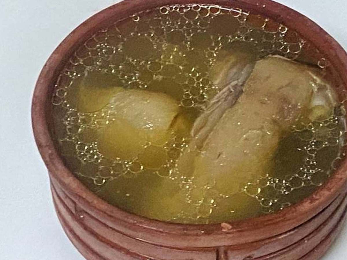 Knuckles Soup