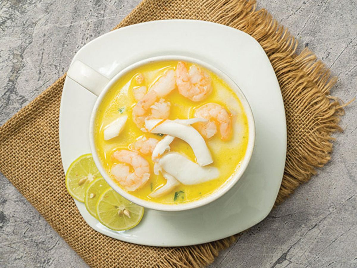 Peeled seafood soup
