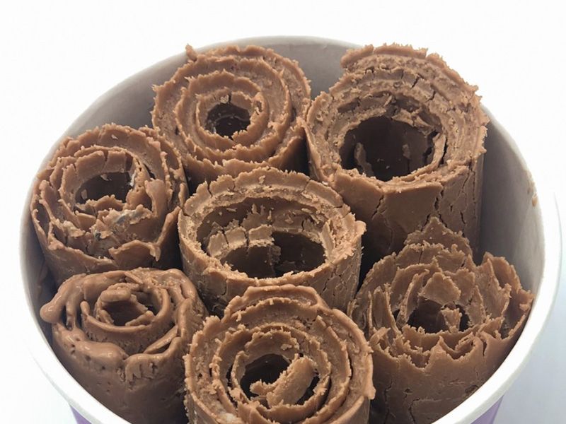 chocolate ice cream roll