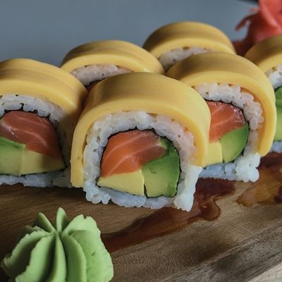 CHEDDAR ROLL