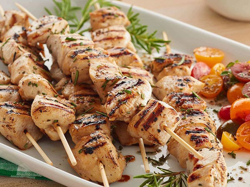 Shish Tawook With Mashed Potato Meal