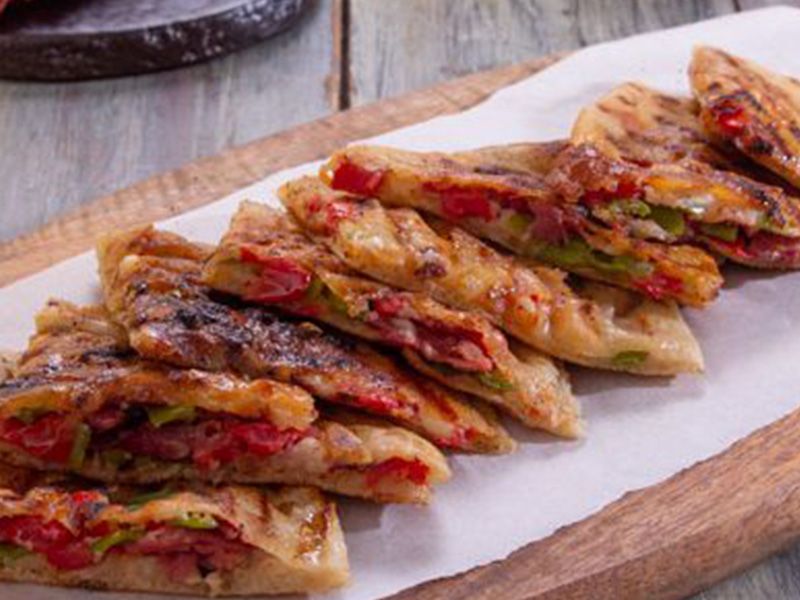 Oriental Sausage Saroukh