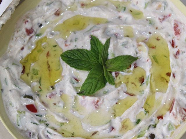 Labneh With Thyme Platter