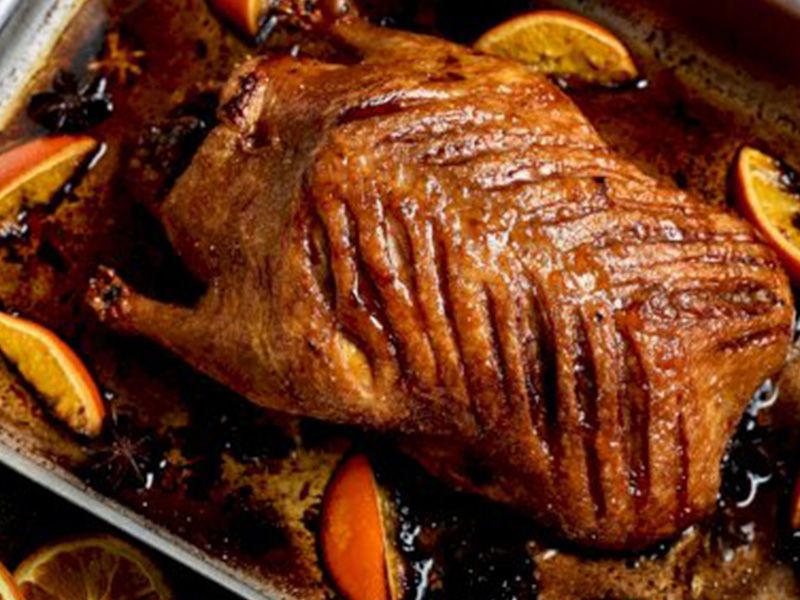 Duck With Potatoes Tray