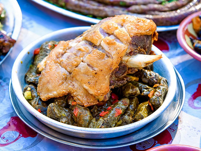 Mutton Shoulder With Vine Leaves Tray