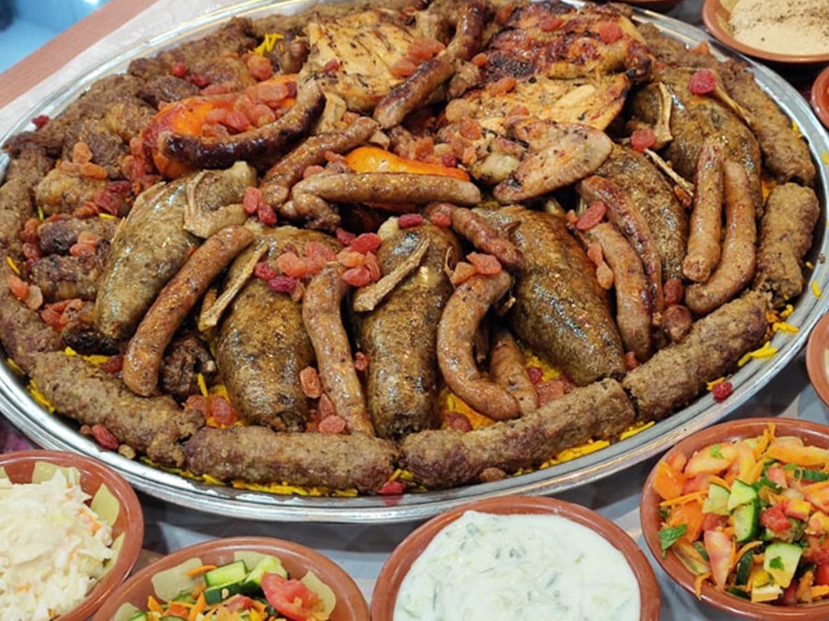 Al Akila Tray