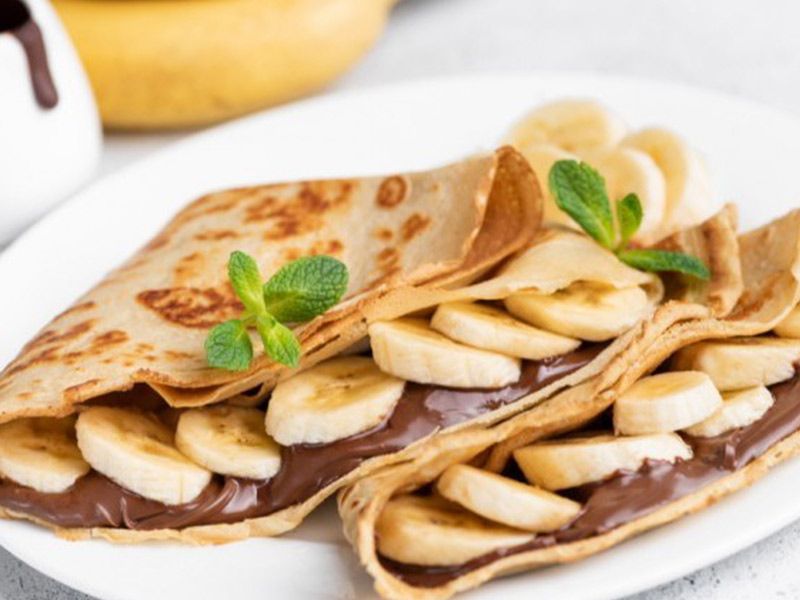 Nutella Chocolate With Banana Crepe