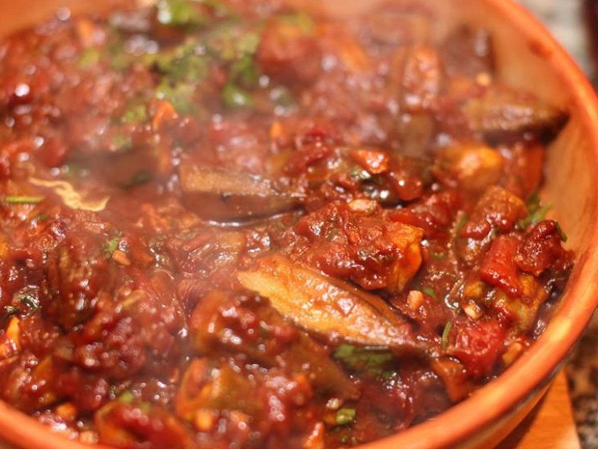 Okra with meat