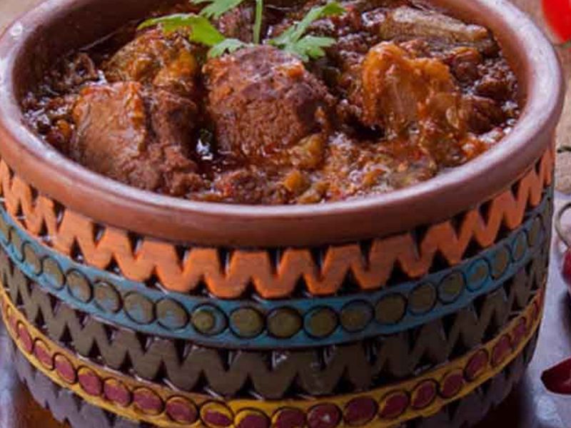 Okra With Meat Pottery Casserole