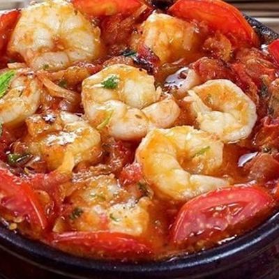 Shrimp red sauce casserole