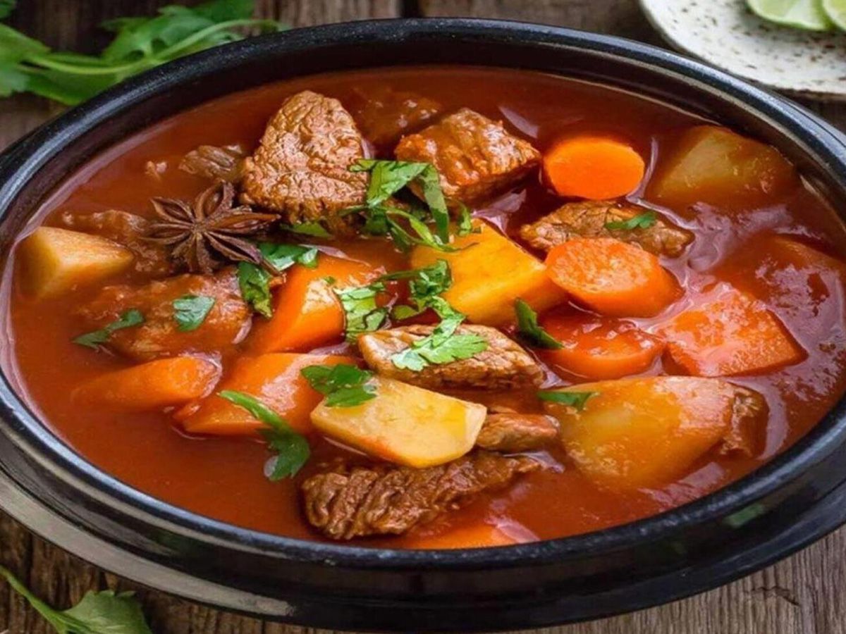 Vegetable with meat casserole