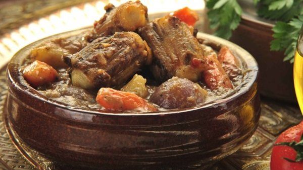 Cowtail Tagine