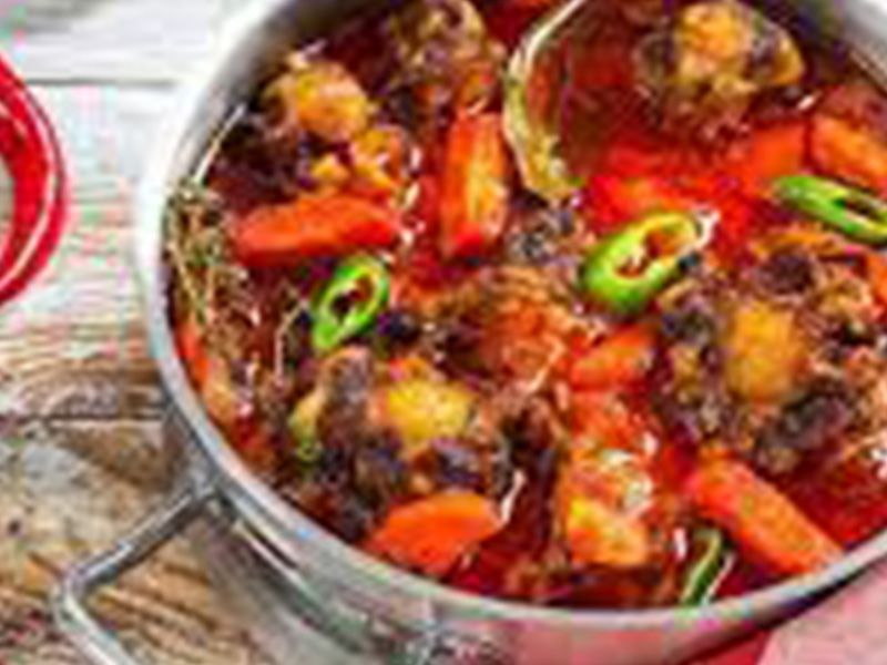 oxtail with onion tajine
