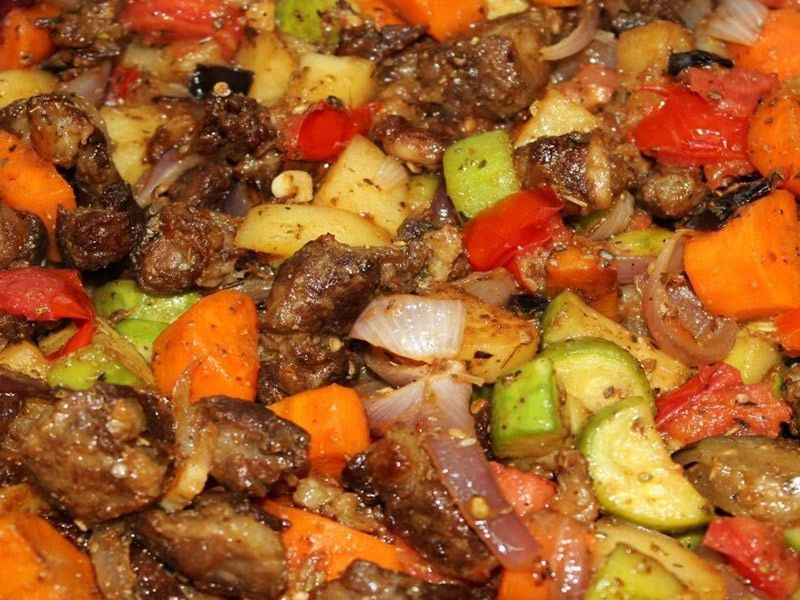 Mix Vegetables With Meat Pottery Casserole