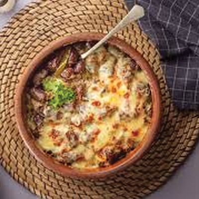 طاجن الكبد بالموزاريلا
