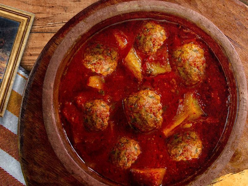 Dawood Basha Kofta With Potatoes Casserole
