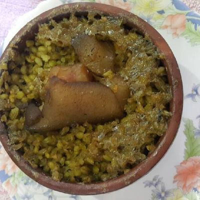 Knuckles With Grits Casserole
