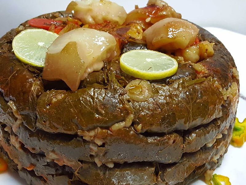 Knuckles With Vine Leaves Casserole