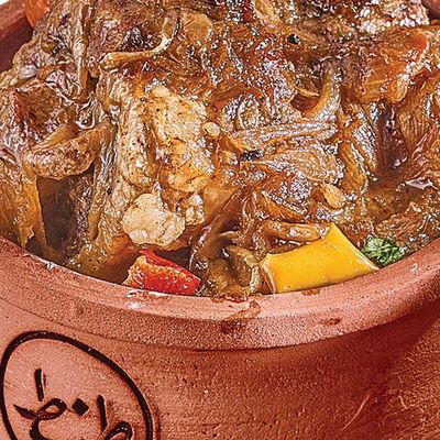 لحم مع بصل (الحاتي)