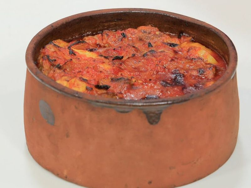 Meat With Mozzarella Cheese Casserole