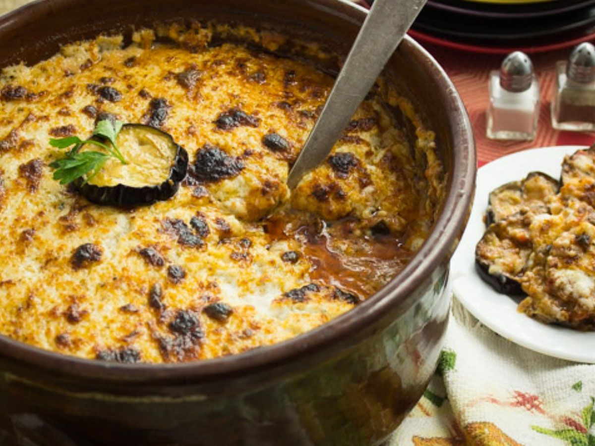 Moussaka tagine with bechamel